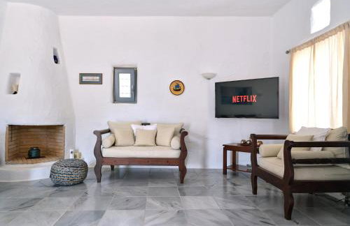 Amelie Villa with pool and amazing sea views, Paros - Photo 10