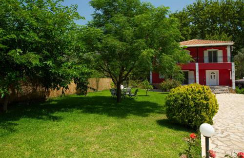 Red Villa - Photo 20