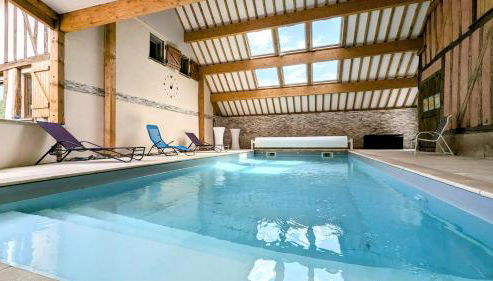 Maison Calme 14 personnes, piscine, jardin et parking - Foto 2