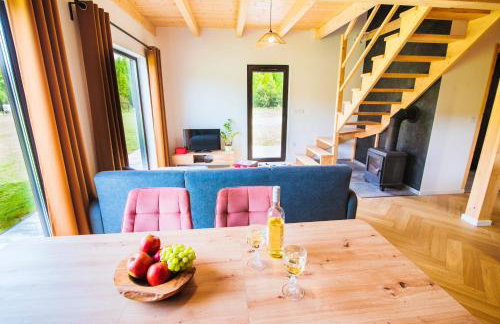 Rumiane Chatki - Domki z Jacuzzi i Basenem - Foto 17