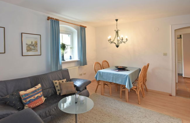 Tranquil Garden Apartment - Photo 18