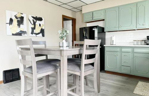 Parkland Home KING 2Bedroom Townhome in Evv - Photo 15