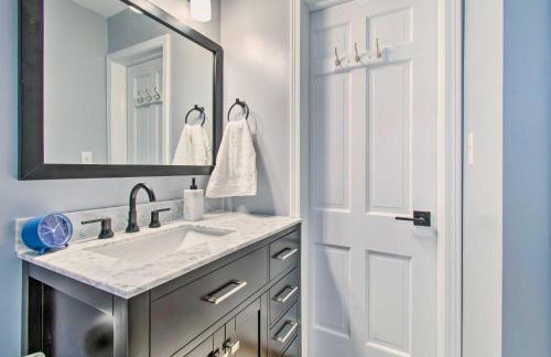 Pet-Friendly Uptown Normal Home Steps to ISU - Foto 15