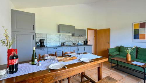 L'Evasion en Pierre Piscine et Étang Privé - Photo 4, stove