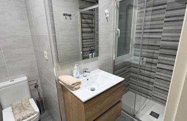 Nuevo, Cerca de San Mamés y centro de Bilbao - Photo 21