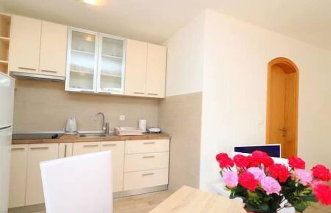 Apartments Seafront Silence - Photo 13