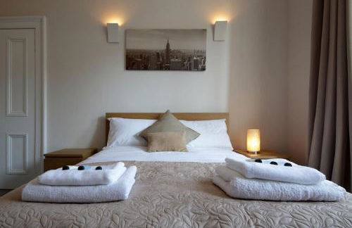 Modern City Centre Apartment in Central Hub - Foto 4