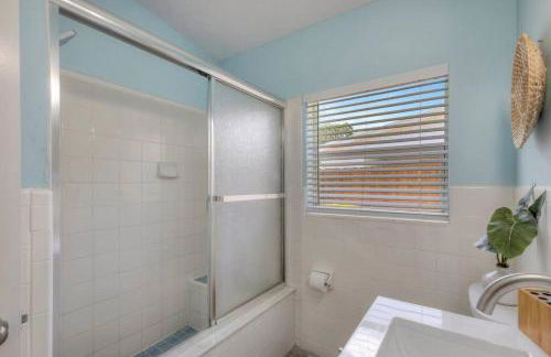 *NEW* The Surf Shack Jupiter! - Foto 53