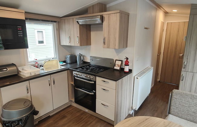 Aberdunant Caravans Direct - Photo 43