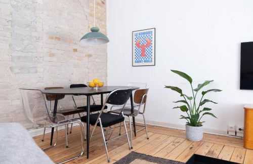 Spacious 3BR Apartment at Schillerkiez - Groups & Families - Foto 42