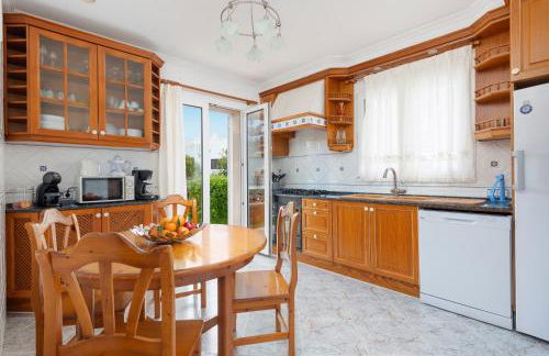 New! Villa Cala Marçal, Stunning Sea Views Just Steps from the Beach - Foto 13