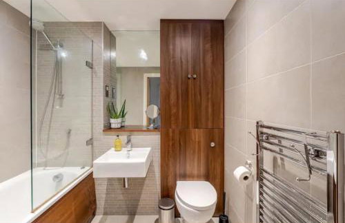 The Nest of Forest Hill - Photo 32