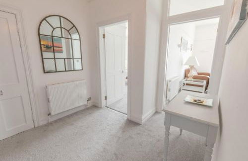 Pier View Apartment at Beach House - Photo 25