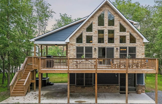 Bluejay Getaway by Avantstay Private Lake Cabin Hot Tub + Game Room Walk to Lake - Foto 65