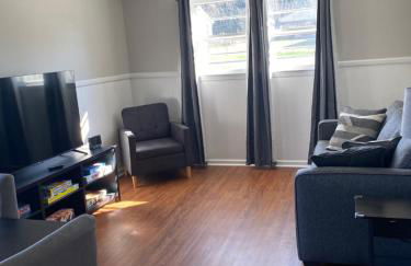 Hiker's Retreat modern 3 bedroom home with 2 baths - Foto 8