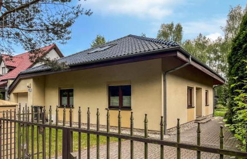 Five Bedroom Cozy Home In Jerzykowo - Foto 9