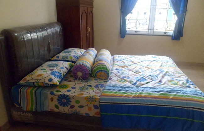 Villa Kota Bunga Violet - Photo 4