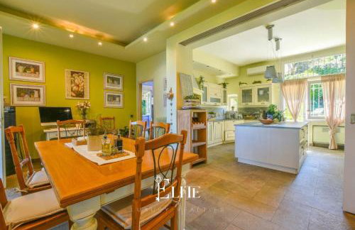 Villa Donna Franca - Photo 11