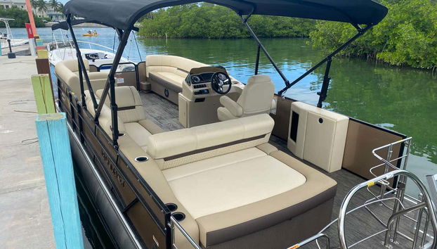 New Pontoon Boat Rental