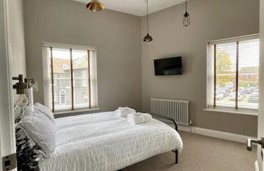 St Nicholas Corner - A New Unique Town Centre Home - Photo 6