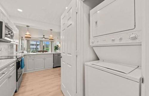 Luxurious Golf Condo W/ Resort Pool and Amenities! - Foto 7