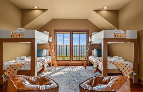 Pinnacle Pointe by Relaxtay 600 Acre Private Luxury Estate with Spa, Pool, Theater and Lake - Foto 50