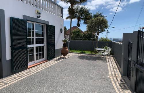 Funchal Apt- Sleeps 2 - Pool & Parking - Madeira - Foto 61