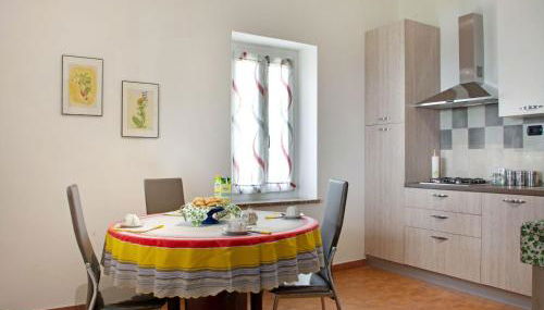 Apartment in Casale with Panoramic Vineyard Views - Foto 3