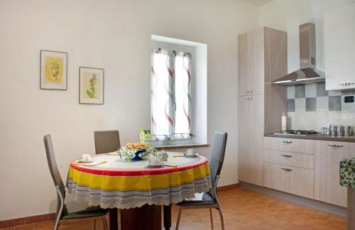 Apartment in Casale with Panoramic Vineyard Views - Foto 3