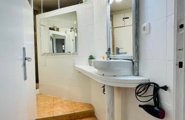 Piso delante de la playa La Pineda con 2 habitaciones - Foto 6