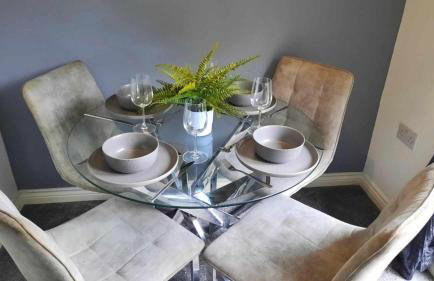 New - Modern Home from Home, 3 bedrooms, 2.5 bath - Foto 6