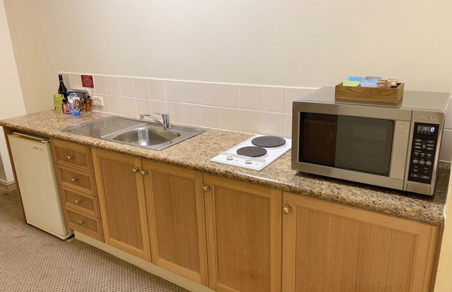 Royal Albert Hotel - Photo 50