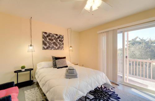 Walk to Atlantic Beach: Townhome w/ Patio! - Foto 11