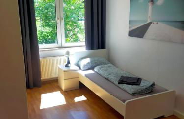 Leuna - Kurzzeitvermietungen direkt bei den Leunawerken, 2-3 Schlafzimmer - Foto 2