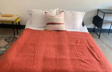 Great Location-20 Mins to NYC-Free Indoor Parking - Foto 33