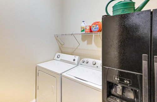 Remote Escape Lake Home with Dock in Sparta! - Foto 31