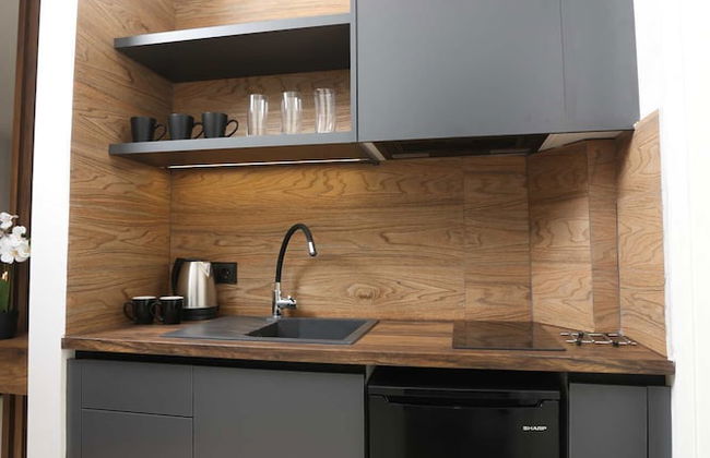 Danae Comfort Living - Photo 26