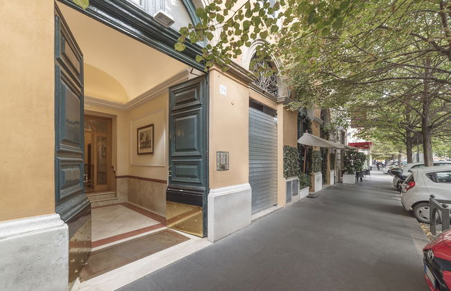 Villa Borghese Roomy Flat - Photo 33