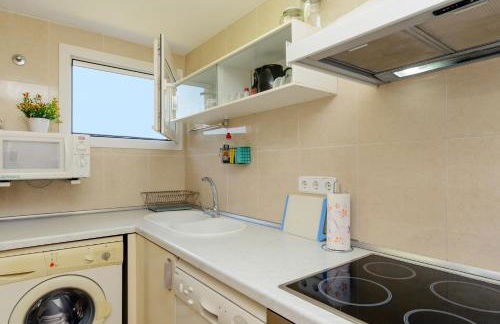 A 3 minutos de la playa. Cerca del centro - Foto 10