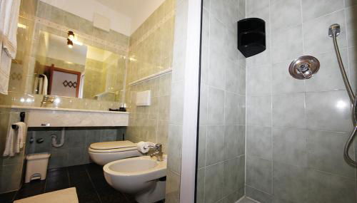 Elba Vip - Foto 3, Shower