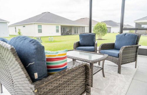 Bougainvillea Place- Brand New Golf Cart Included - Foto 27