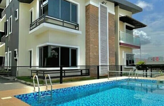 The Azaria Hotel & Apartment - Photo 71