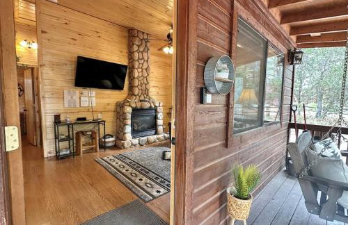 Western theme! Amazing Spa, Fireplace and Deck! - Foto 20