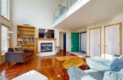 Lakefront Retreat - Foto 10