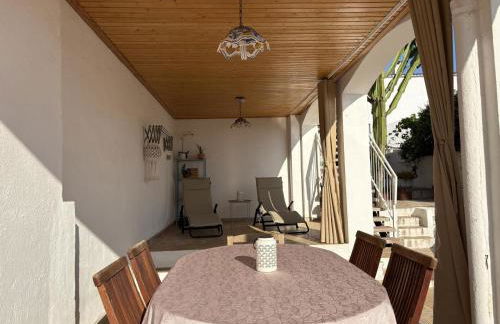 Charming Catalan Villa with Pool & Views - Foto 42