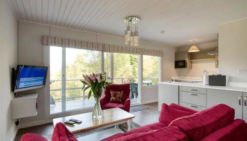 2 bedroom lodge with stunning loch mountain views - Foto 3