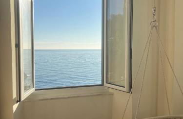 Charming Beach Flat with Seaview - Foto 1