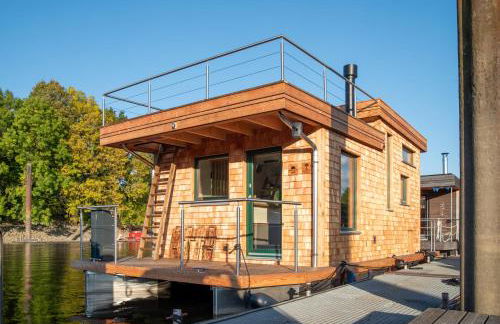 Tiny Hausboot Schwarzwald Maidle mit Dachterrasse und Kamin - Foto 1