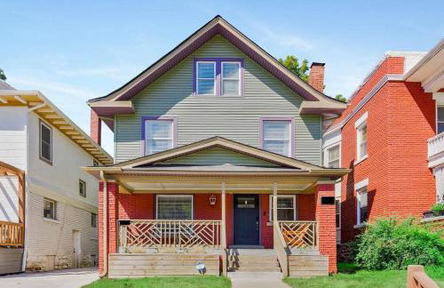 Modern Comfort in Historic Charm: 4BR KC Retreat - Foto 12