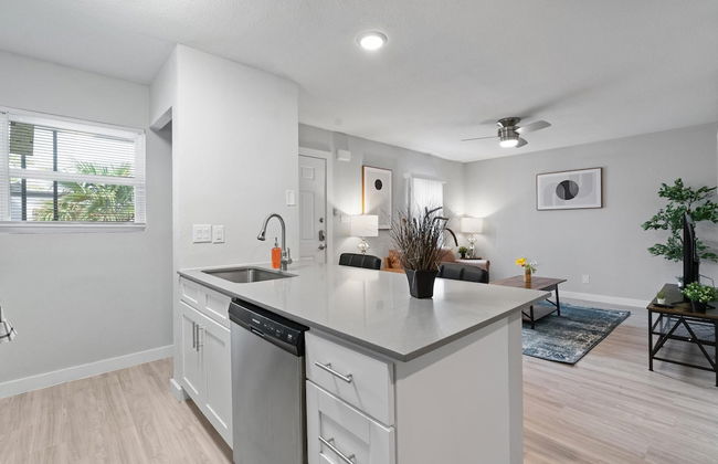 Modern 2BR Near UT Hyde Park Evonify - Foto 17